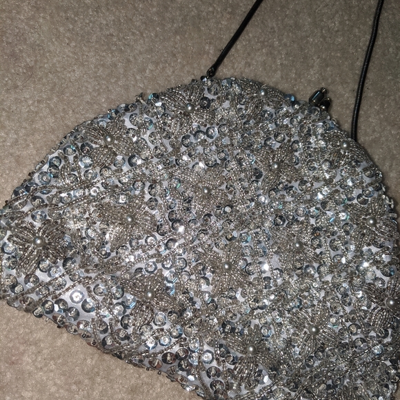 Silver sequin mini purse - Picture 5 of 11